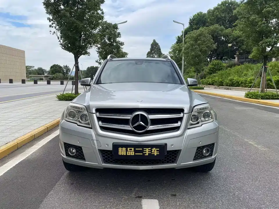 Mercedes-Benz GLK grade