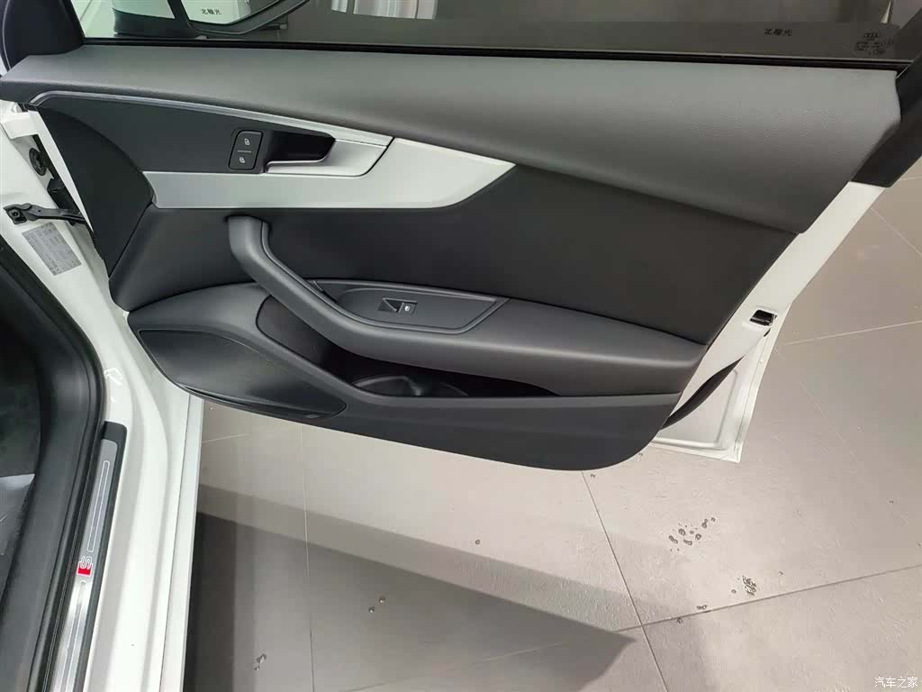 Audi A4L, 2020 18