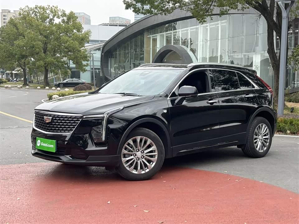 Cadillac XT4