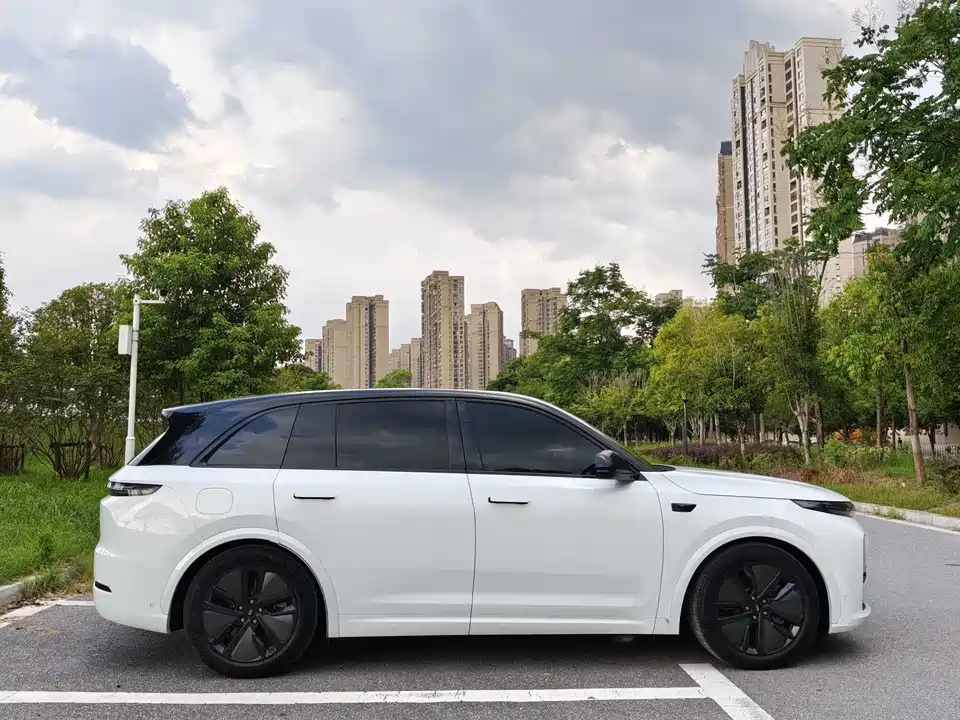 Li Auto Ideal L7