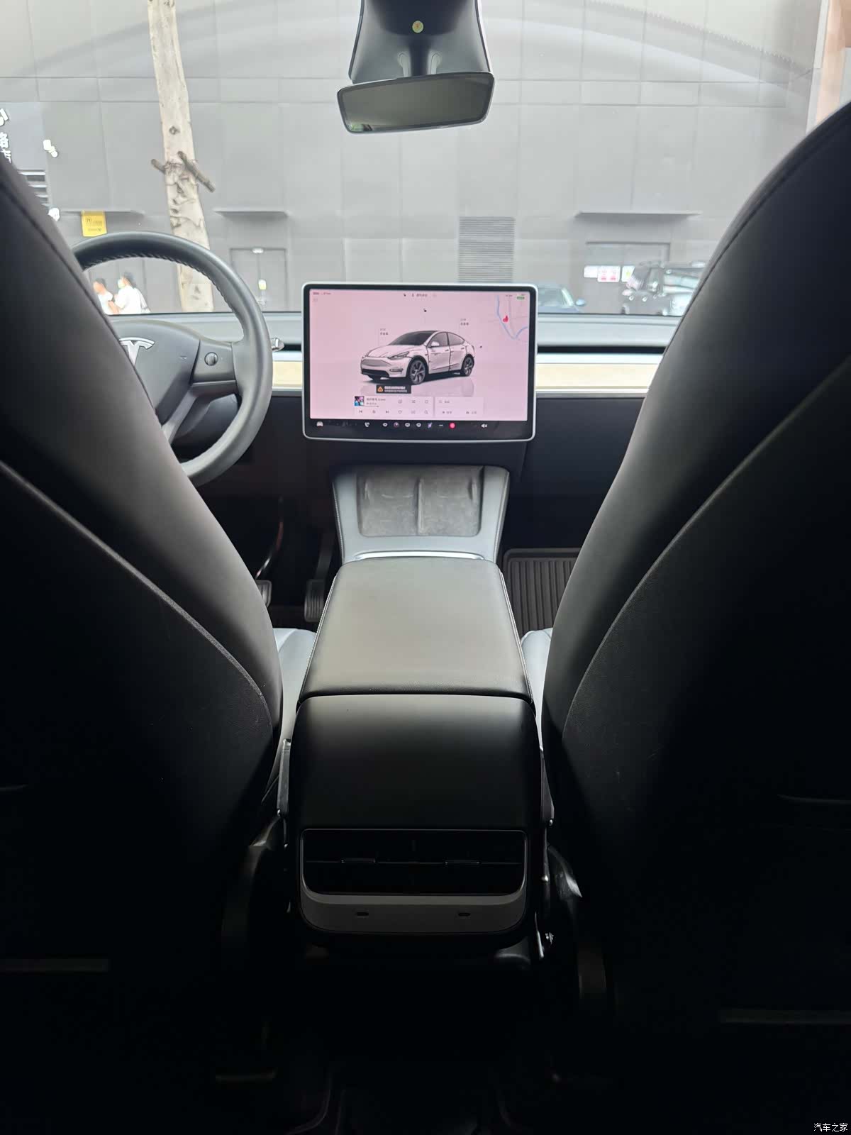Tesla Model Y, 2022 16