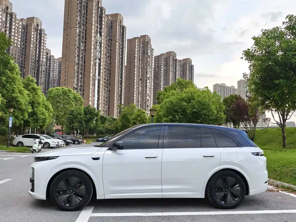 Li Auto Ideal L7