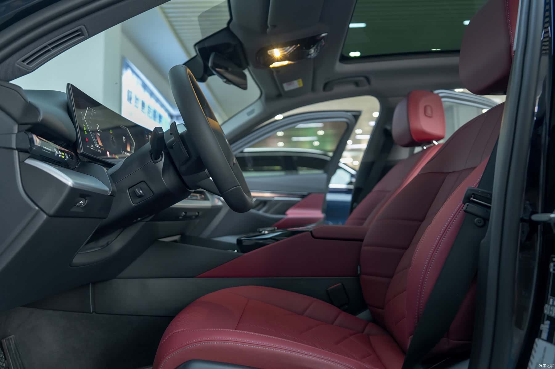 BMW 5 Series, 2025 11