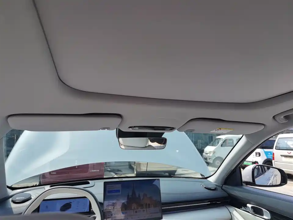 Geely Galaxy Galaxy E5