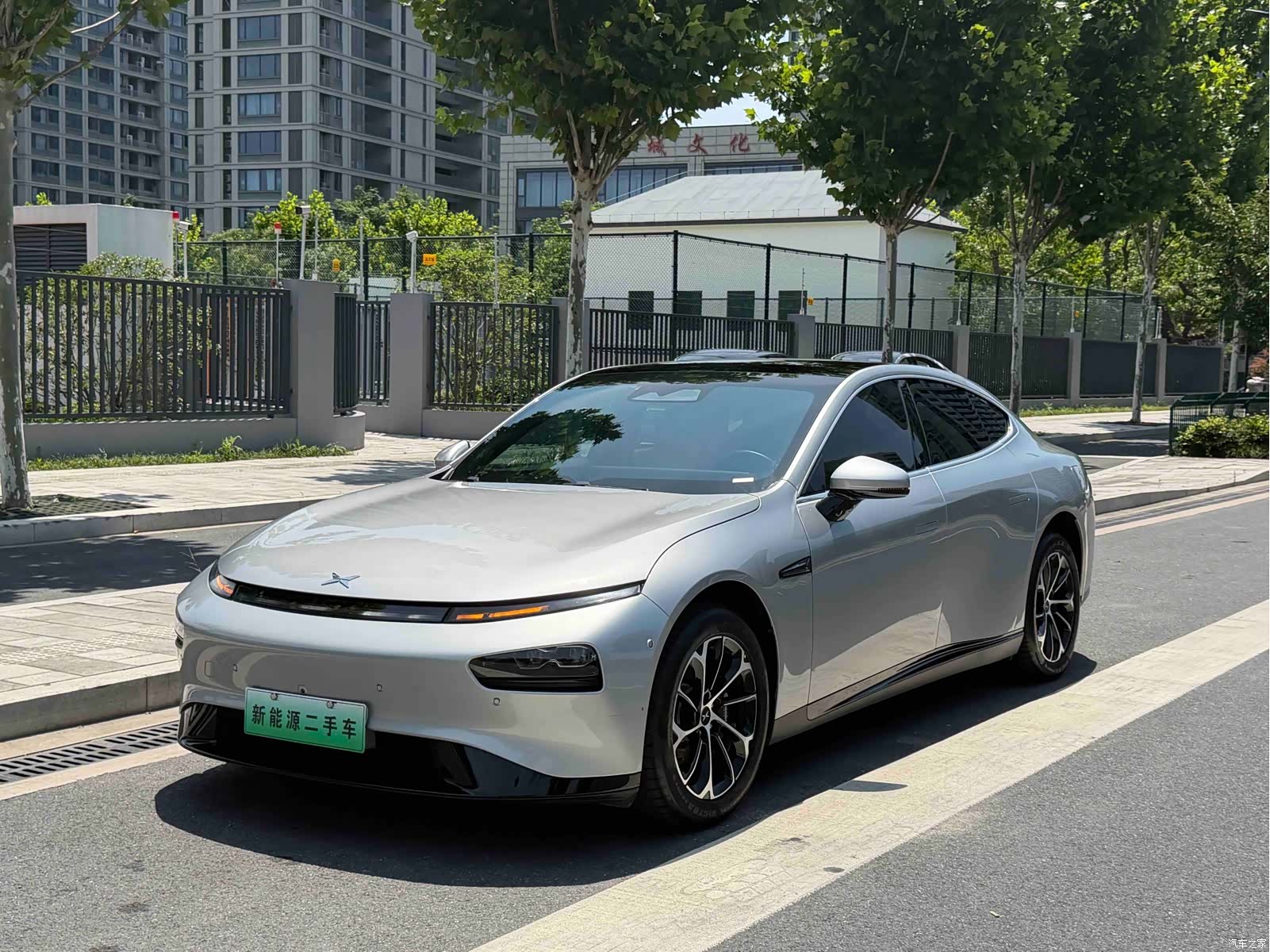 Xpeng P7