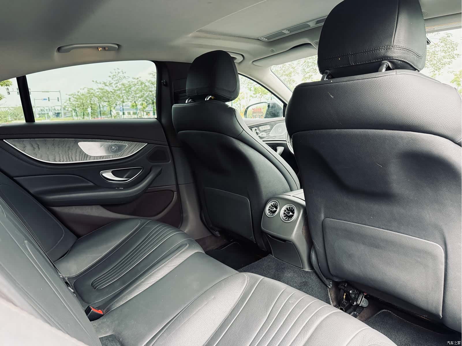 Mercedes-Benz CLS, 2019 24