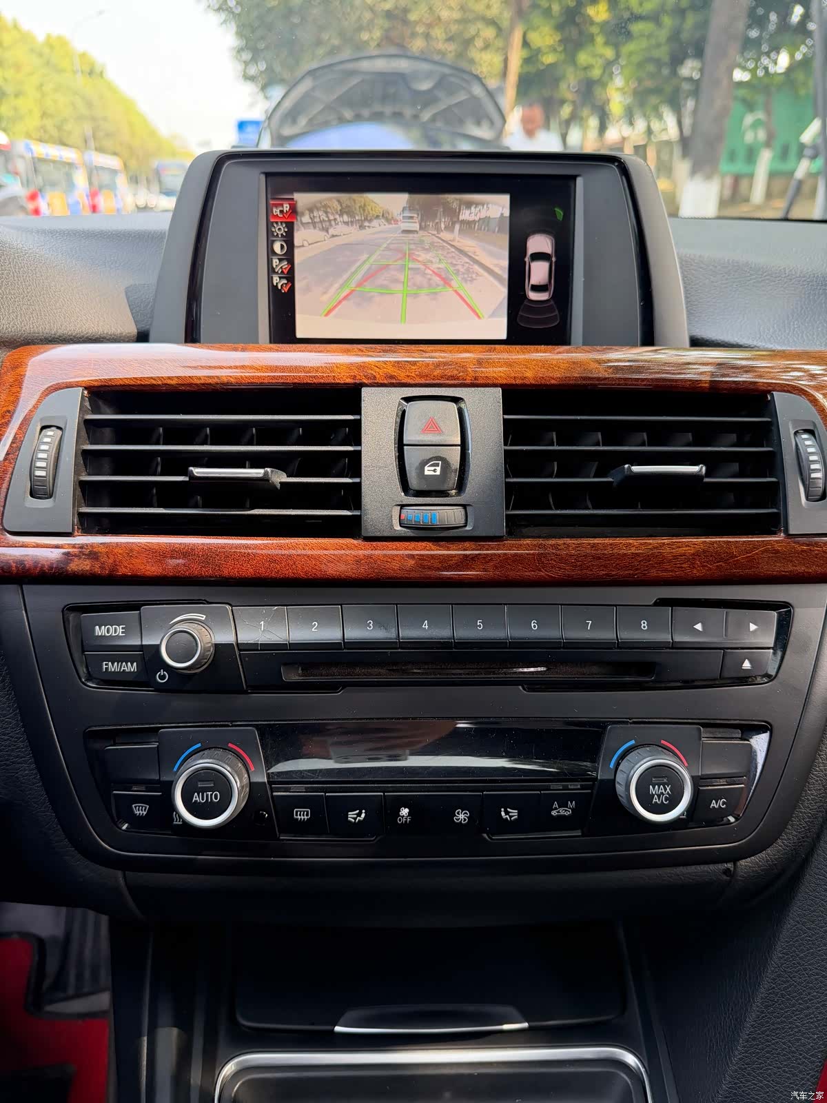 BMW 3 Series, 2015 16
