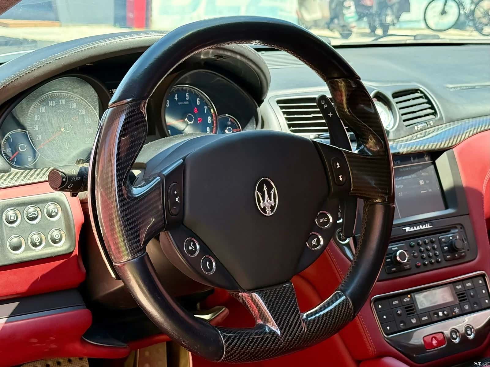 Maserati GranTurismo, 2013 8