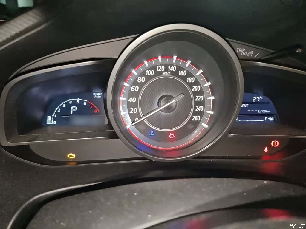 Mazda Mazda3, 2015 4
