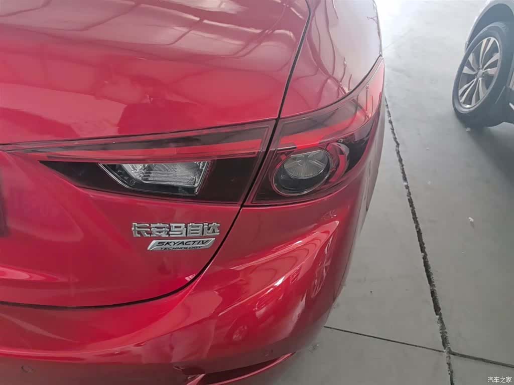 Mazda Mazda3, 2018 8