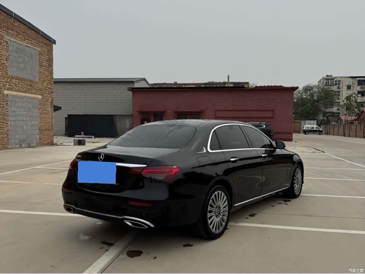 Mercedes-Benz E-Class, 2021 3