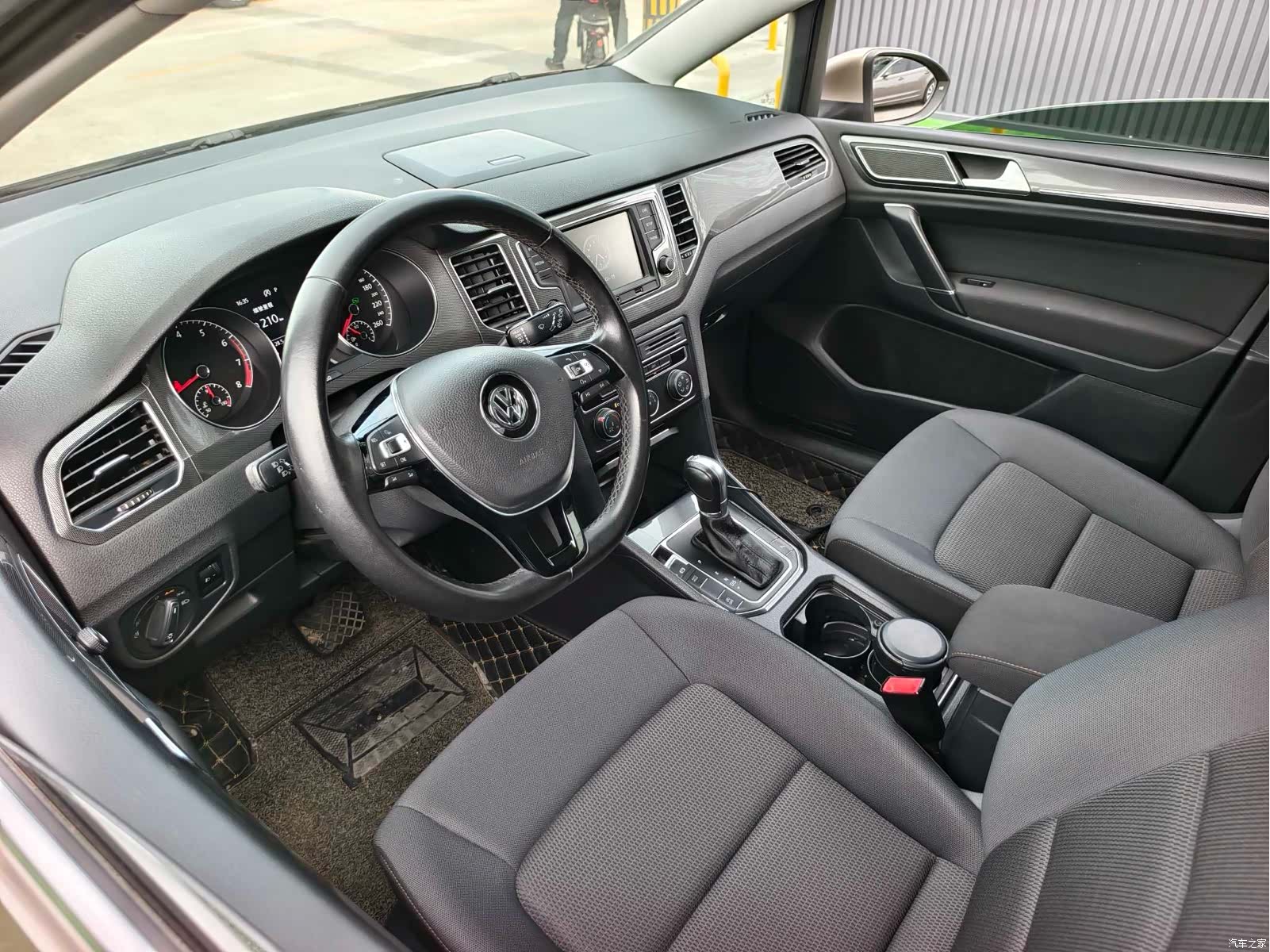 Volkswagen Golf, 2017 8