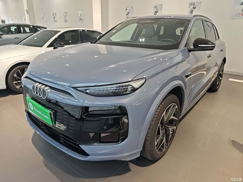 Audi e-tron, 2025 1