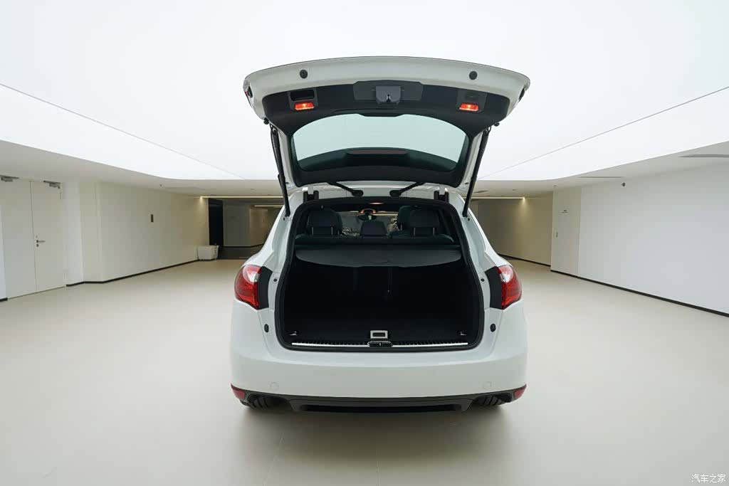 Porsche Cayenne, 2012 6