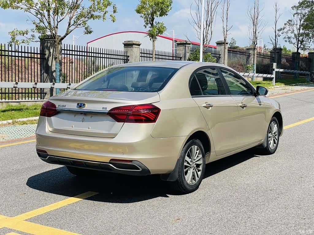Geely Emgrand, 2018 7
