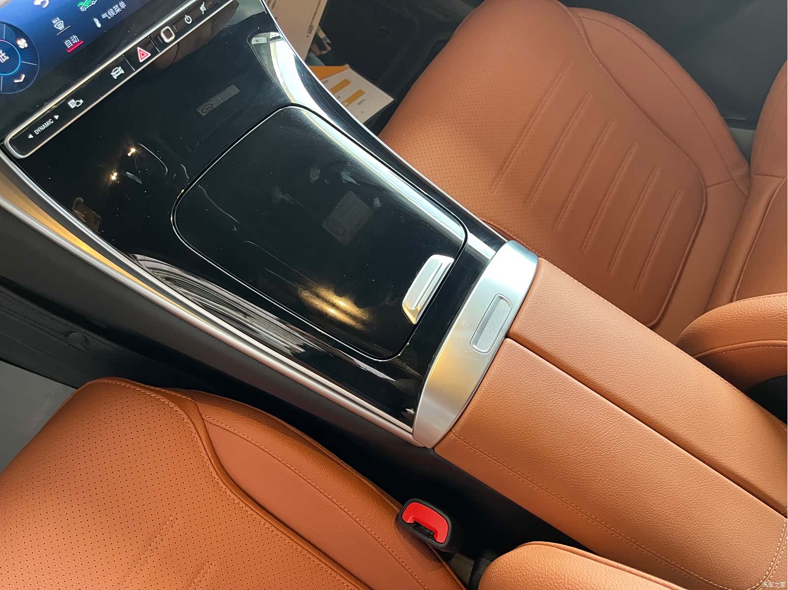 Mercedes-Benz GLC, 2023 11