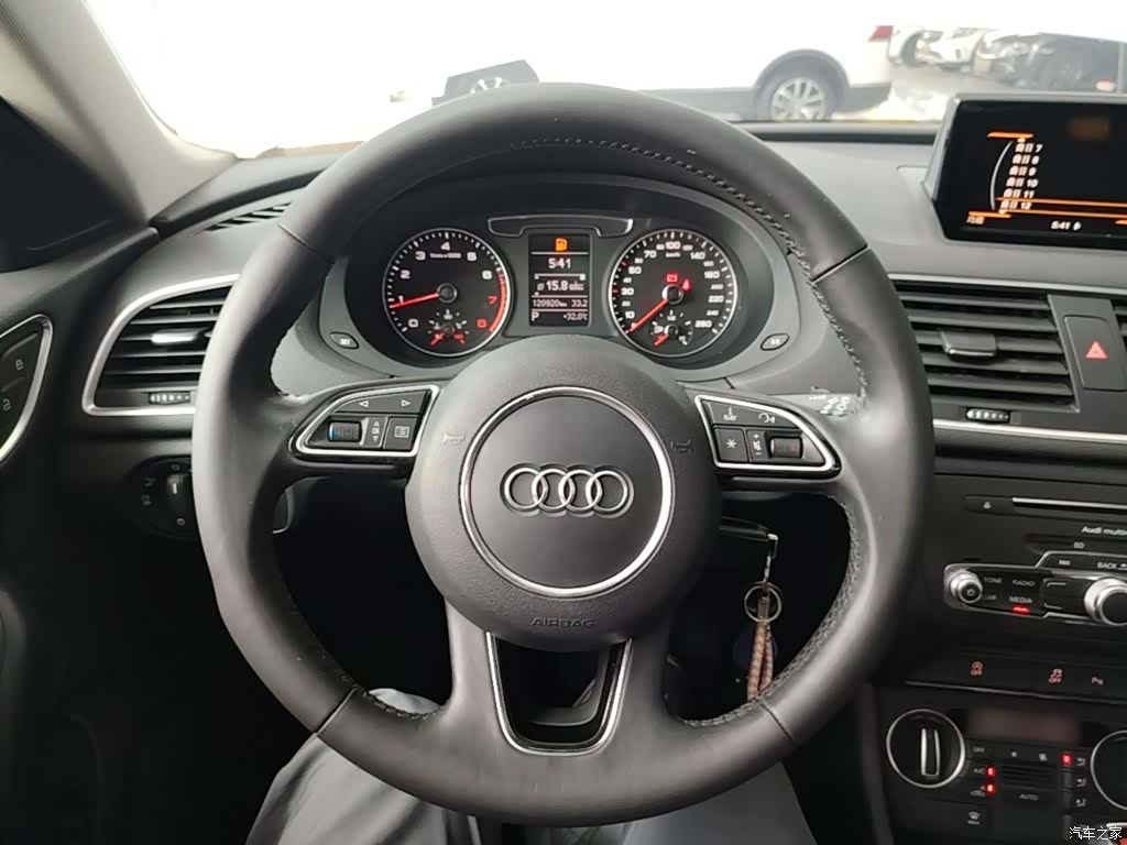 Audi Q3, 2019 11