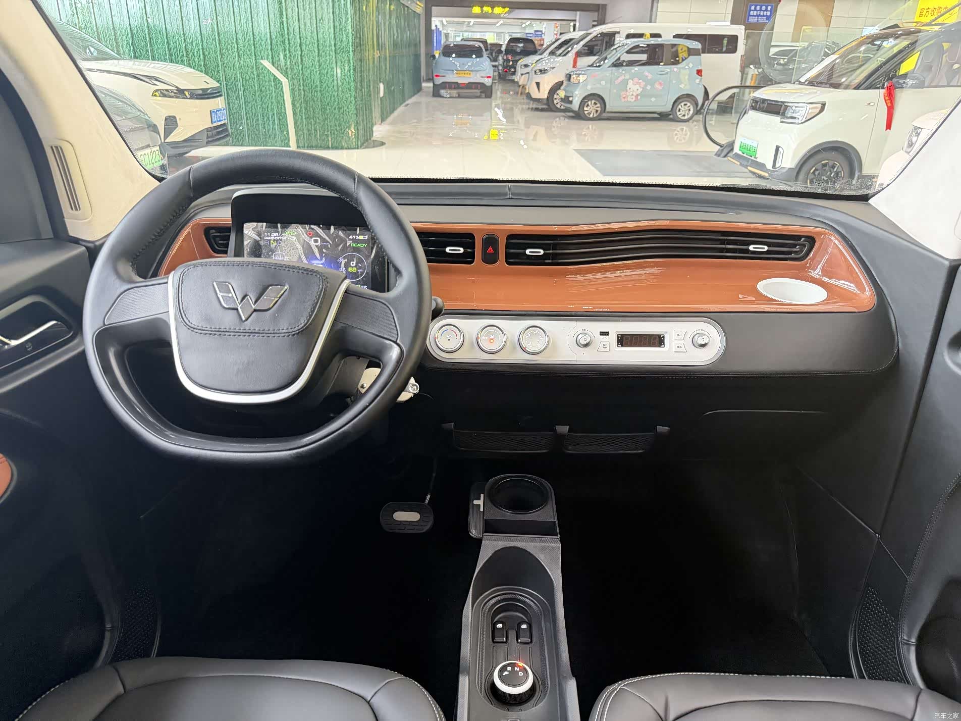 Wuling MINIEV, 2022 12