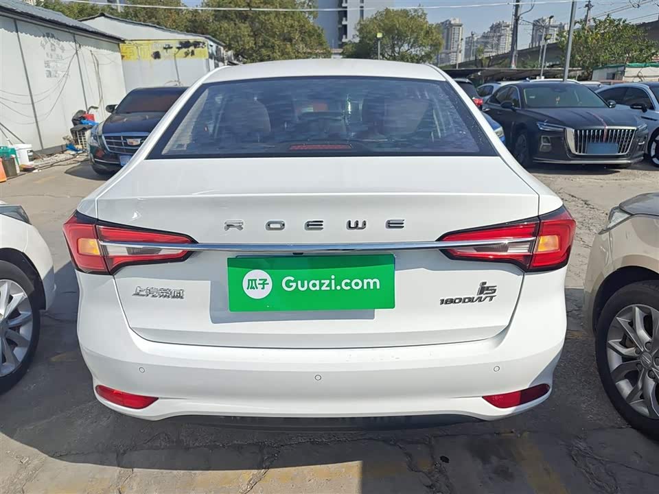 Roewe i5