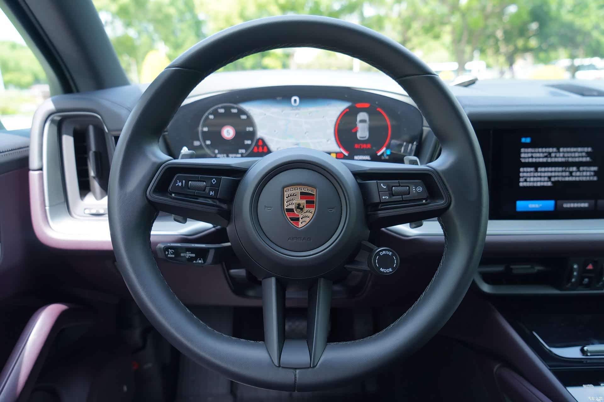 Porsche Cayenne, 2025 9