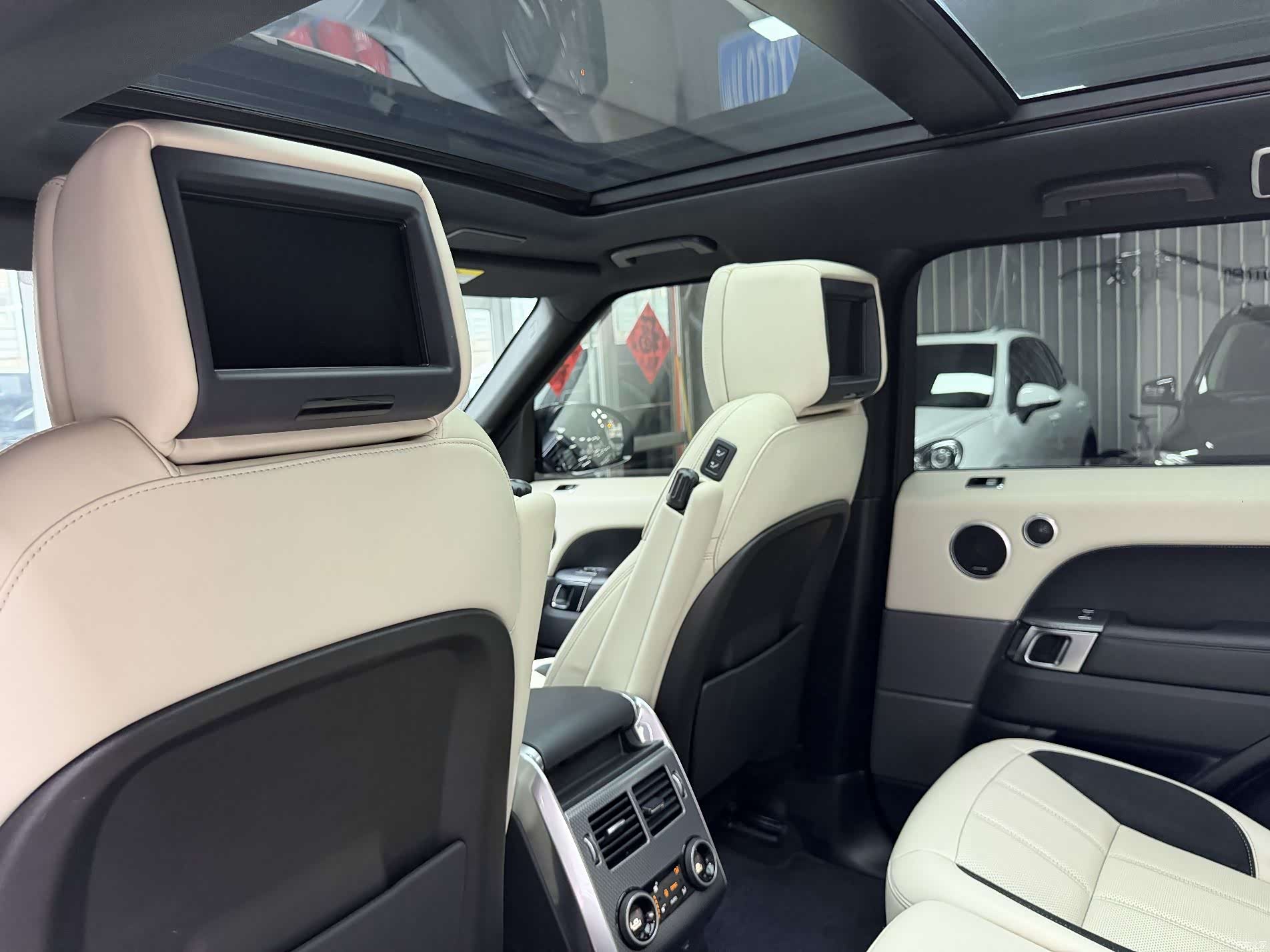 Land Rover Range Rover, 2019 34