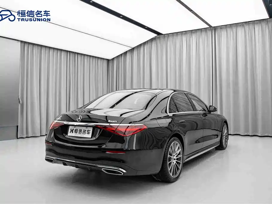 Mercedes-Benz S-class Mercedes-Benz S-class