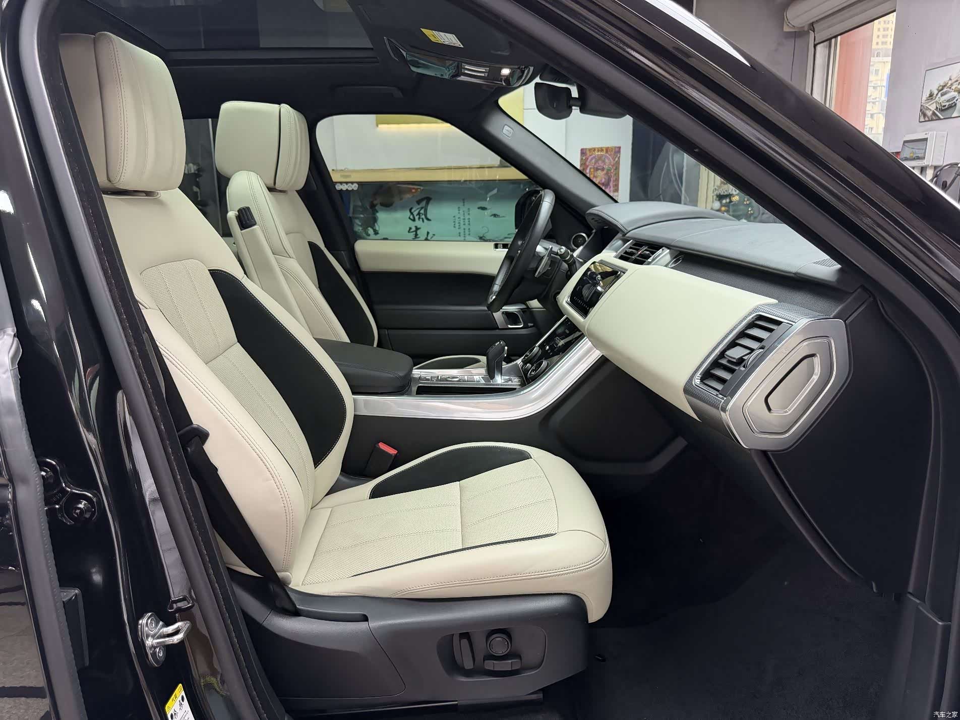Land Rover Range Rover, 2019 26