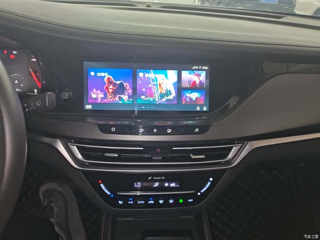 Changan CS35, 2019 13