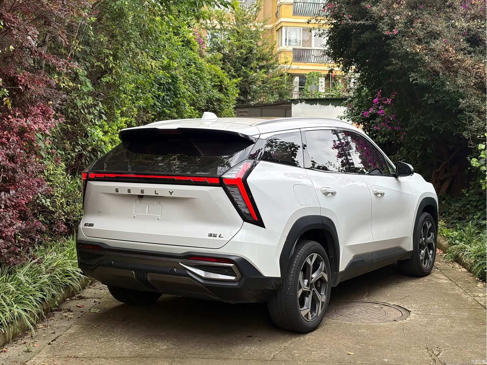 Geely Boyue, 2023 12