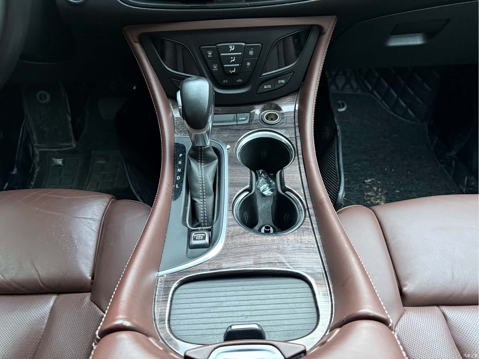 Buick Envision Plus, 2016 13