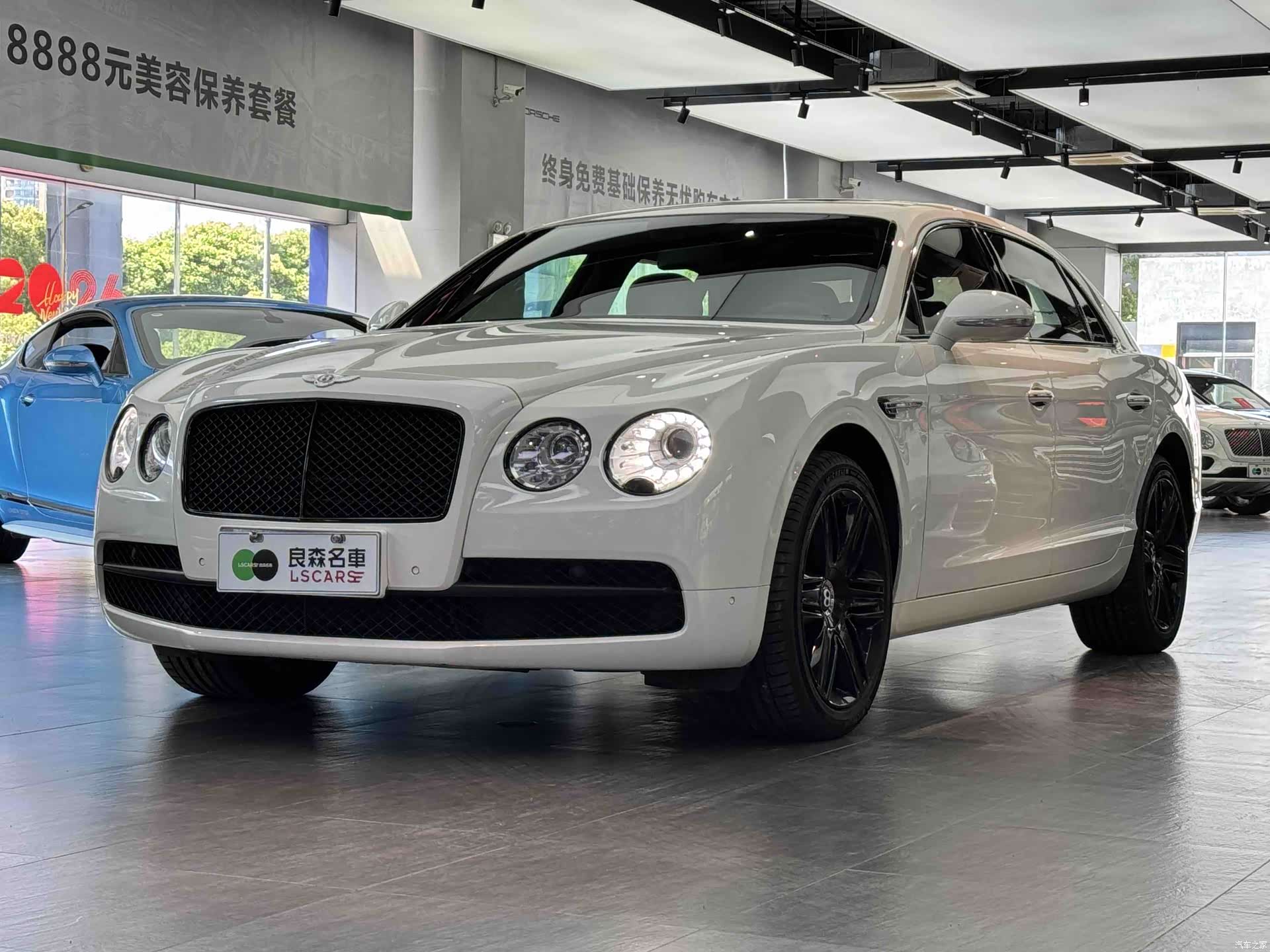 Bentley Flying Spur, 2018 1