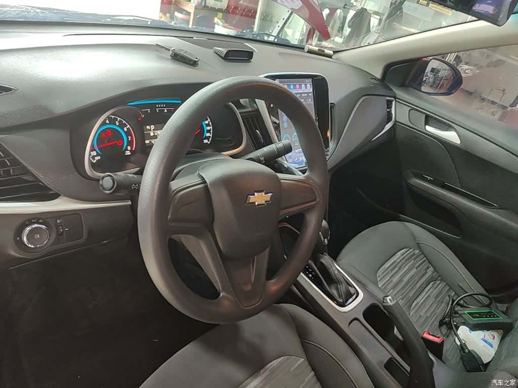 Chevrolet 320, 2018 11