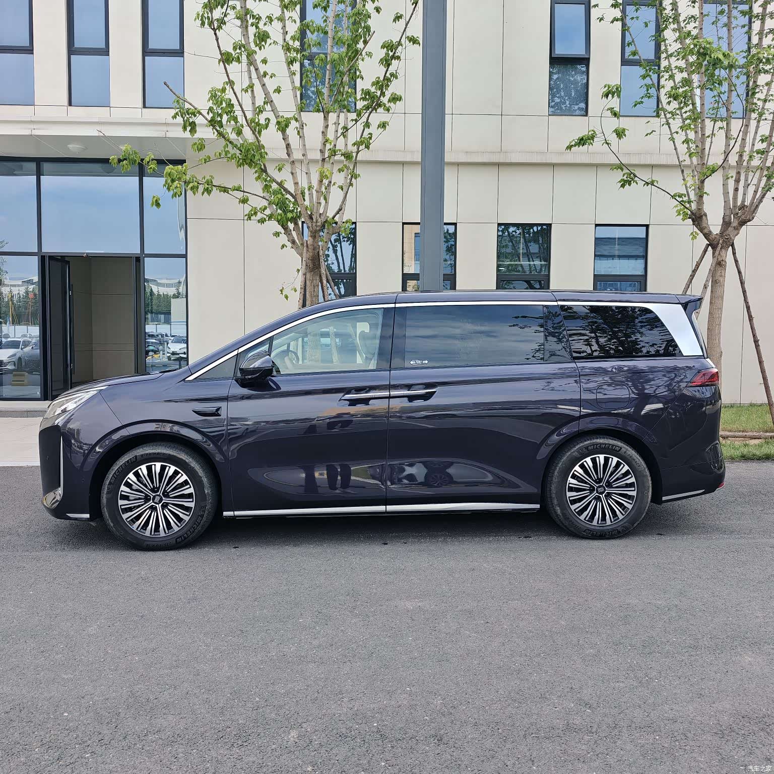 BYD Xia, 2025 6