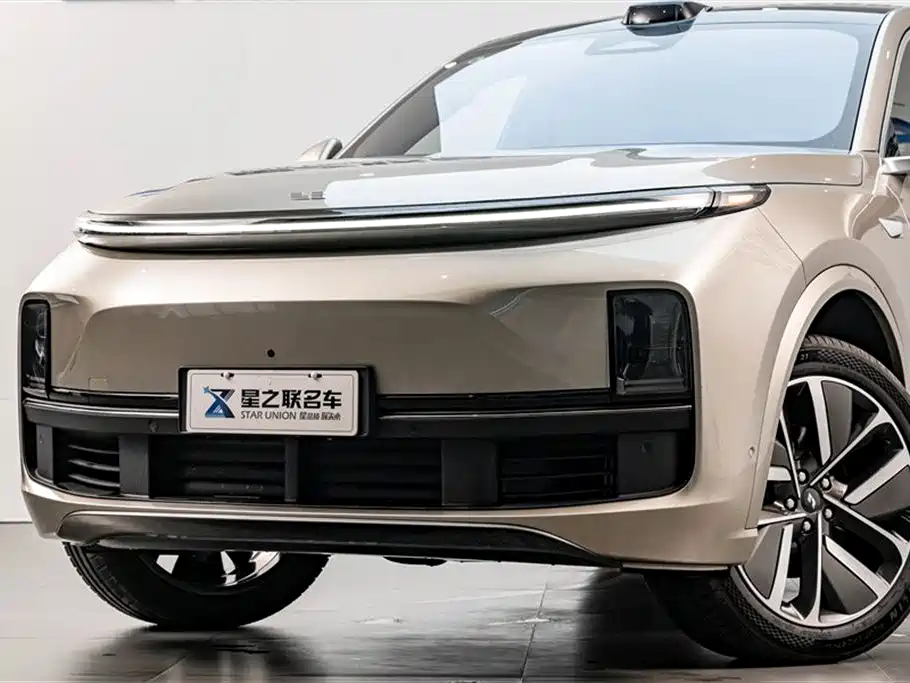 Li Auto Ideal L8