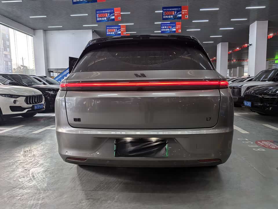 Li Auto Ideal L7
