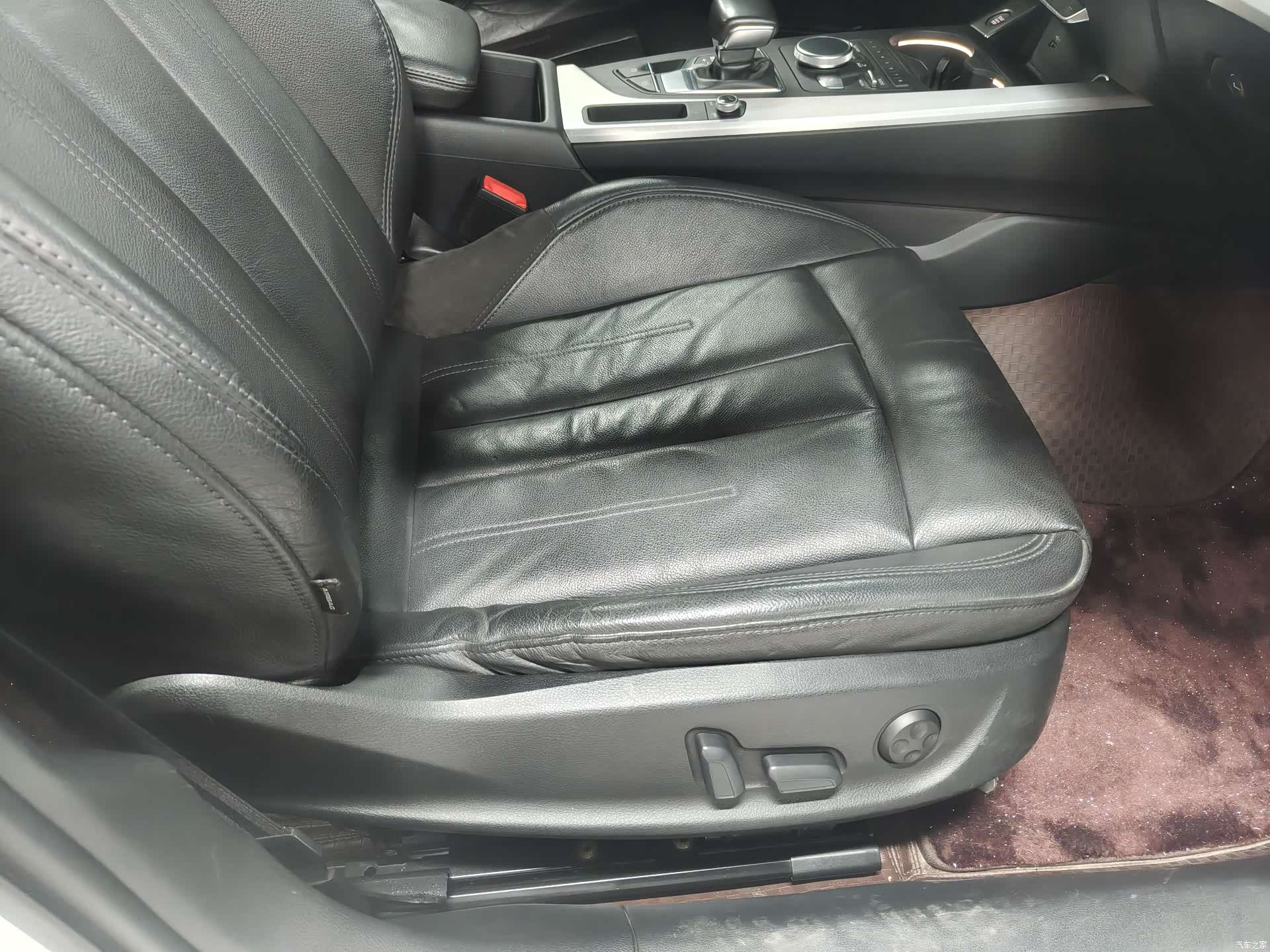 Audi A4L, 2019 13