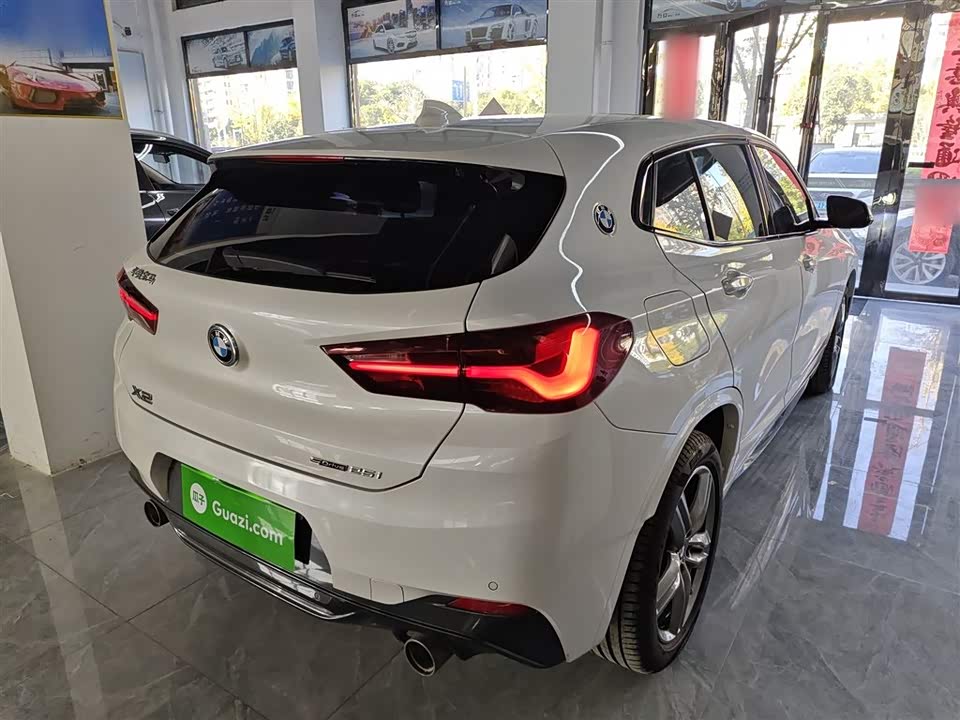 BMW X2