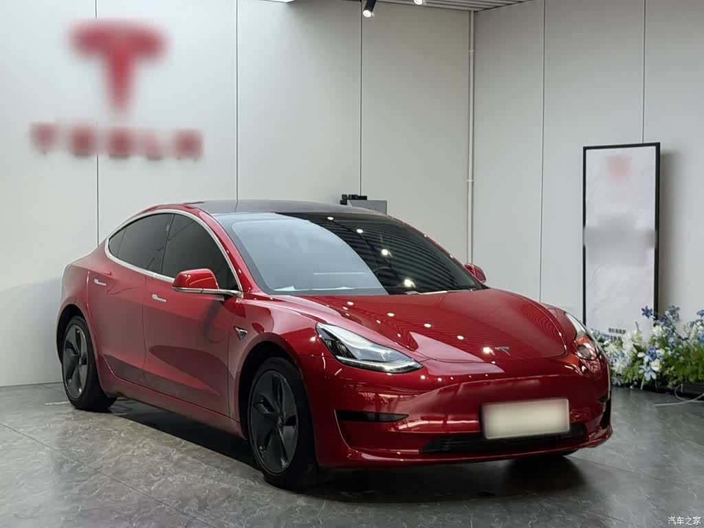 Tesla Model 3, 2020 4