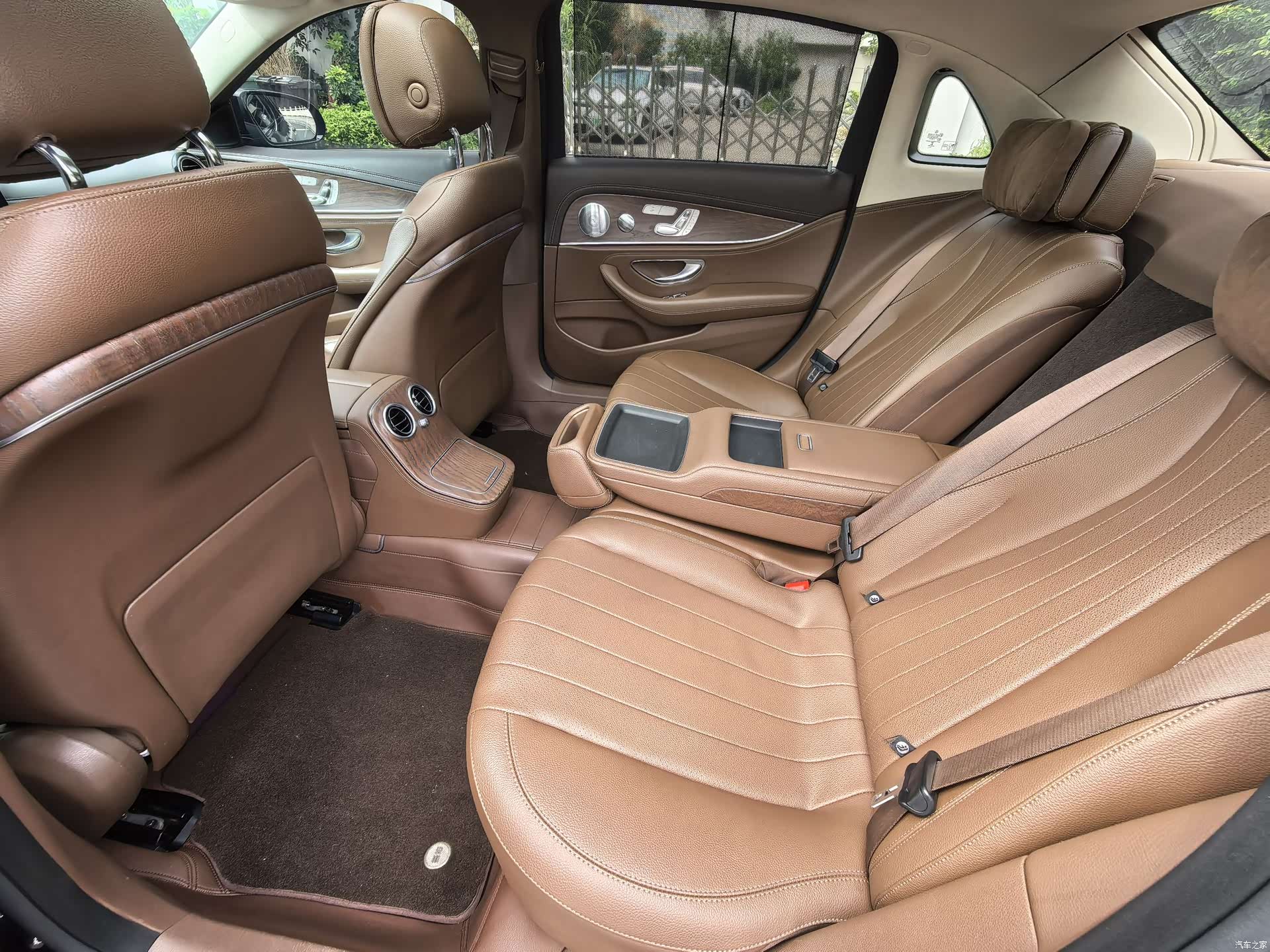 Mercedes-Benz E-Class, 2021 8