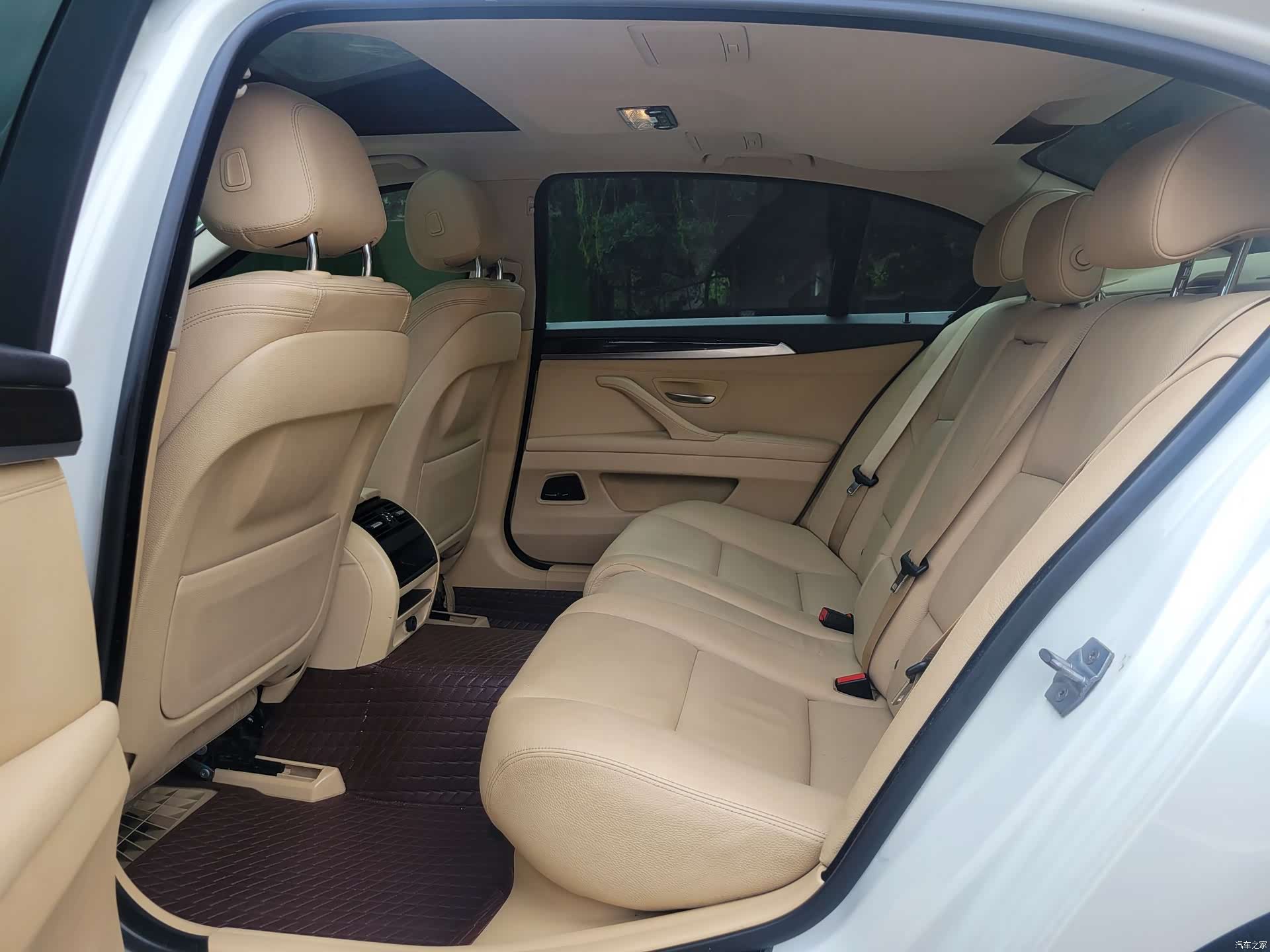 BMW 5 Series, 2014 10