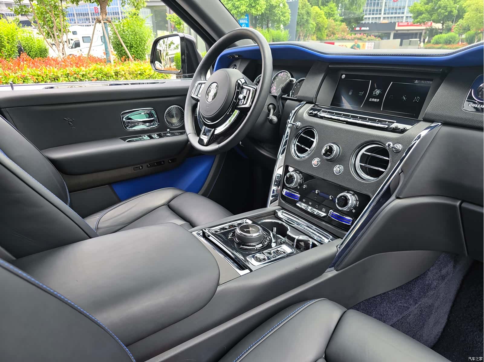 Rolls-Royce Cullinan, 2021 8