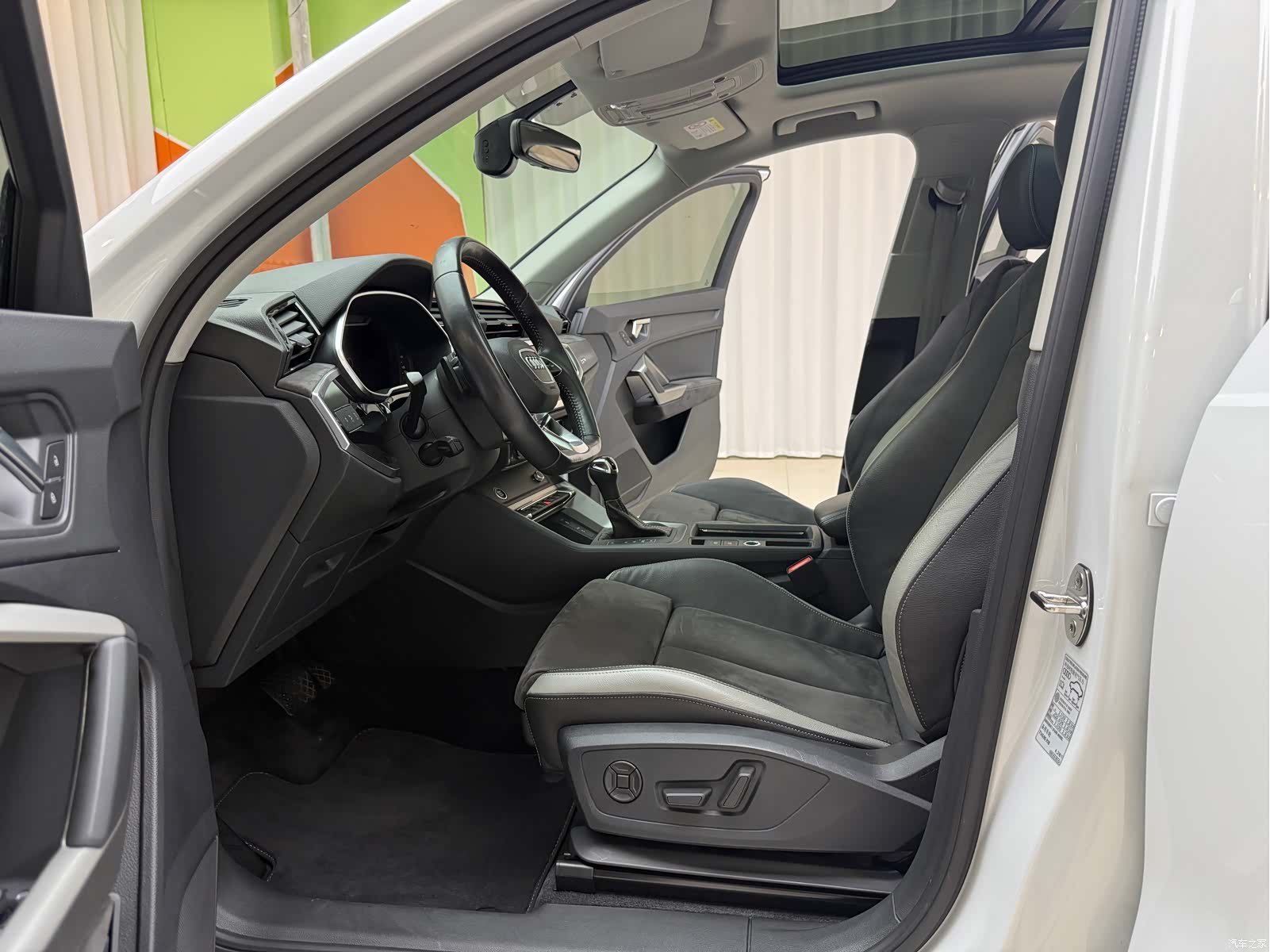 Audi Q3, 2022 7