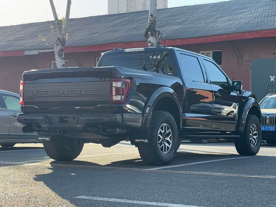 Ford F-150 Raptor