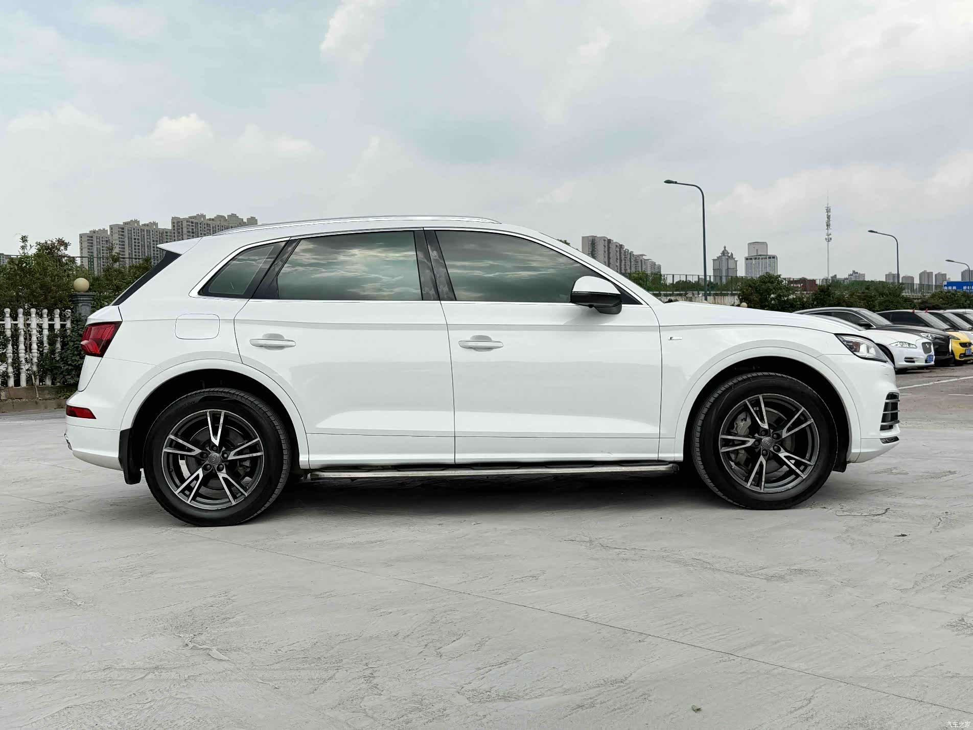 Audi Q5L, 2019 7