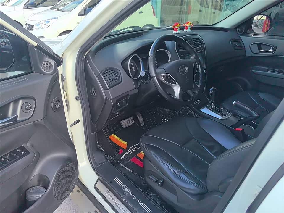 Trumpchi Trumpchi GS5