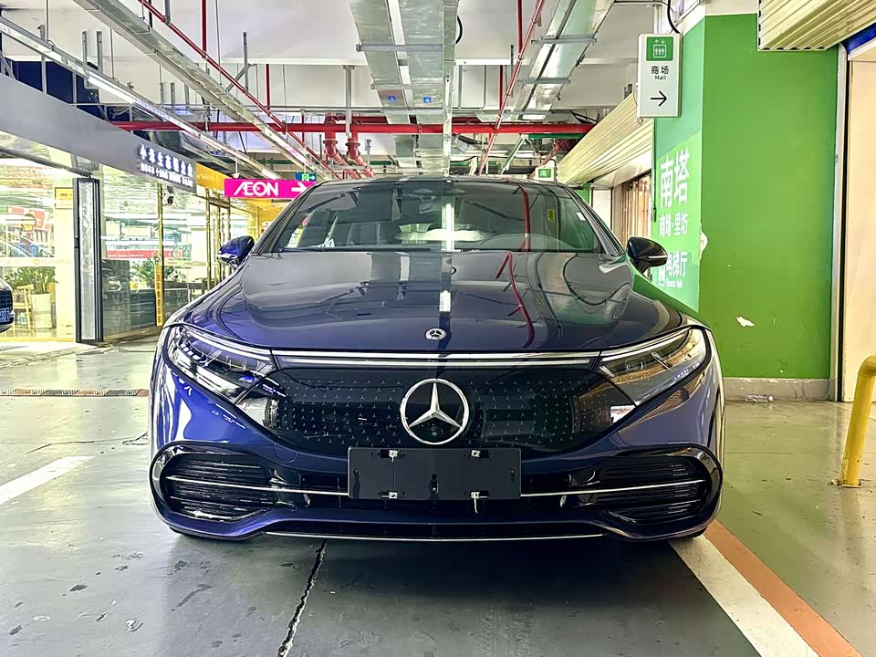 Mercedes-Benz EQS Mercedes-Benz EQS
