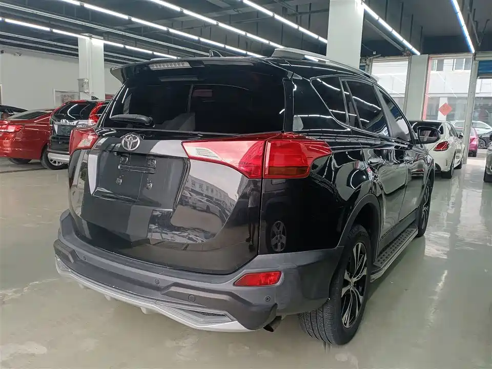 Toyota RAV4 Rongfang