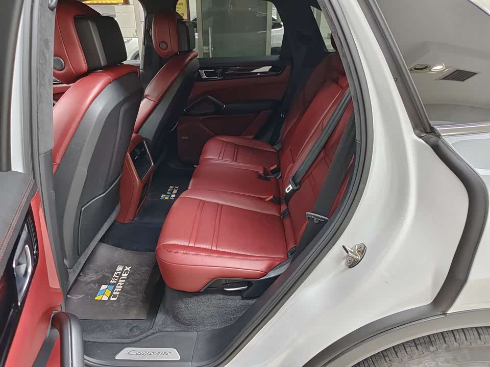 Porsche Cayenne Porsche Cayenne