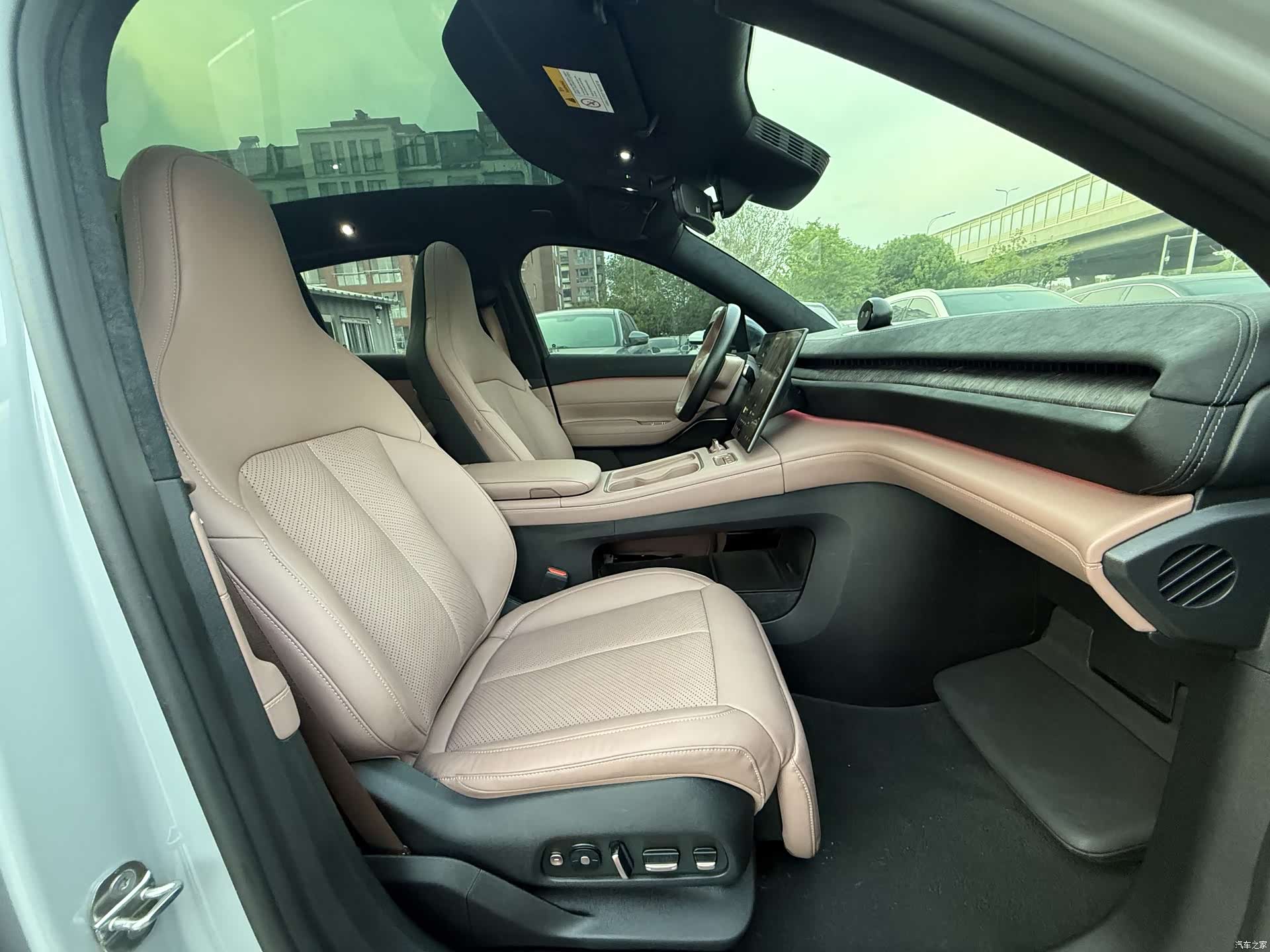 NIO EC6, 2024 6