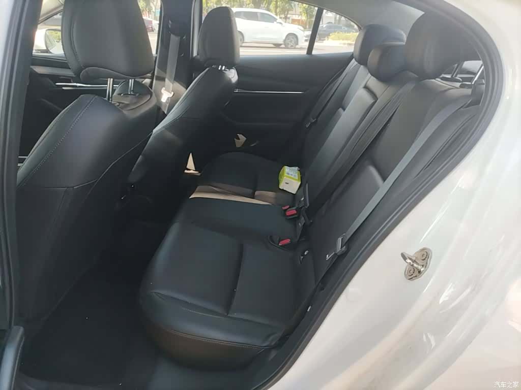 Mazda Mazda3, 2024 17